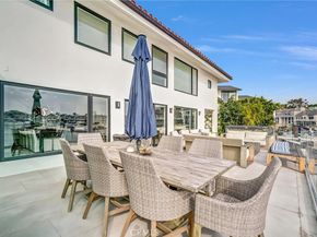 16412 Ardsley Circle, Huntington Beach CA 92649