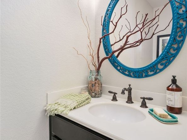 6 Goldenfield, Aliso Viejo CA 92656