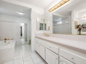 2388 W Via Mariposa 3E, Laguna Woods CA 92637