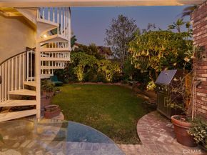 16312 Spartan Circle, Huntington Beach CA 92649