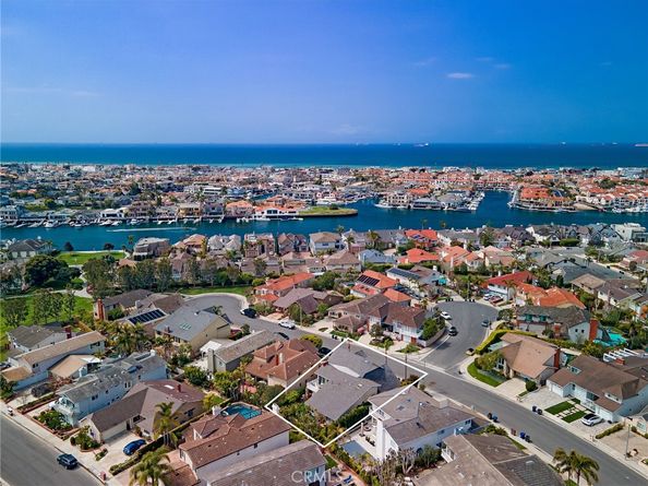 16312 Spartan Circle, Huntington Beach CA 92649