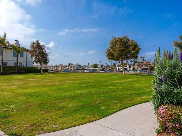 16312 Spartan Circle, Huntington Beach CA 92649