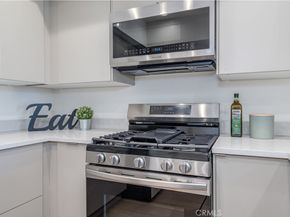 1988 Junipero Avenue, Signal Hill CA 90755