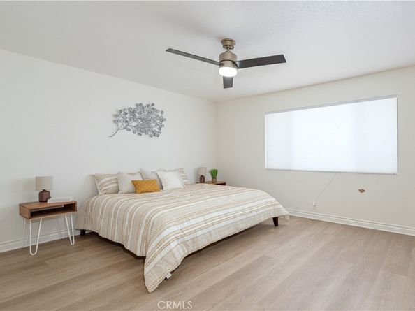 1988 Junipero Avenue, Signal Hill CA 90755