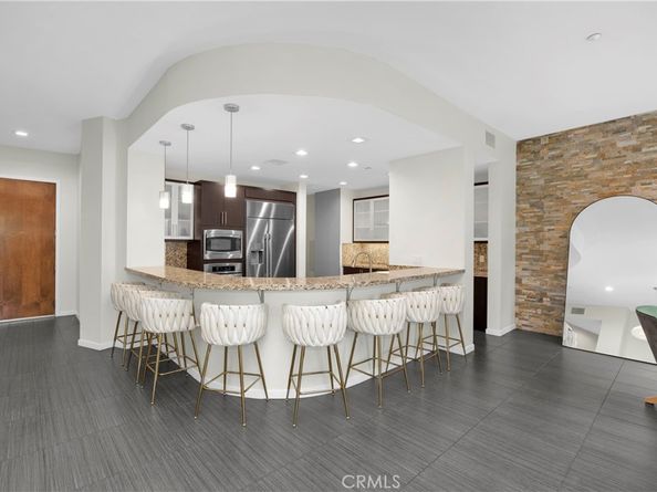 21 Gramercy 220, Irvine CA 92612