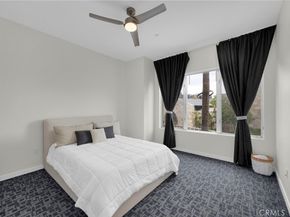 21 Gramercy 220, Irvine CA 92612