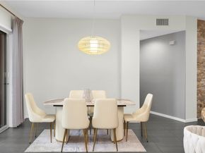 21 Gramercy 220, Irvine CA 92612