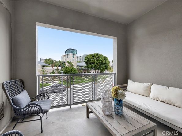 21 Gramercy 220, Irvine CA 92612