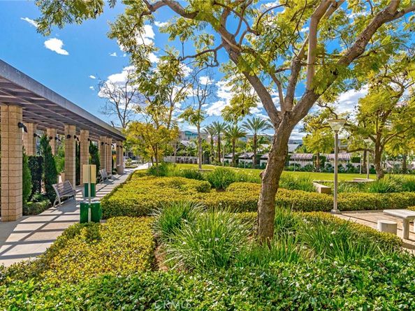 21 Gramercy 220, Irvine CA 92612