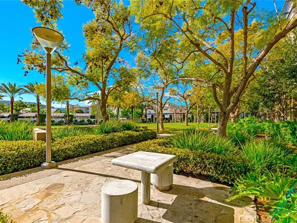 21 Gramercy 220, Irvine CA 92612