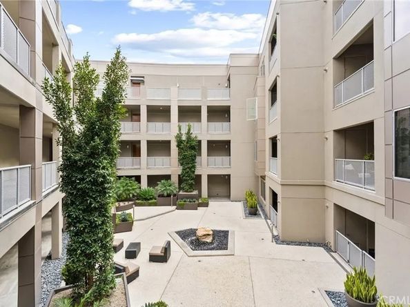 21 Gramercy 220, Irvine CA 92612