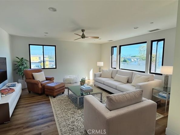 2214 Elden Avenue, Costa Mesa CA 92627