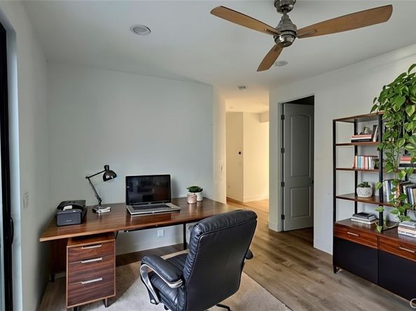 2214 Elden Avenue, Costa Mesa CA 92627