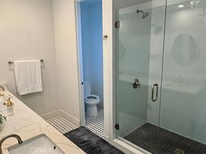 2214 Elden Avenue, Costa Mesa CA 92627