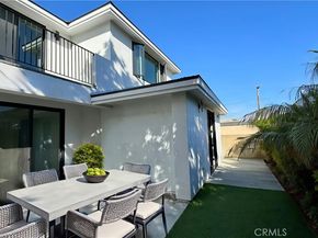 2214 Elden Avenue, Costa Mesa CA 92627