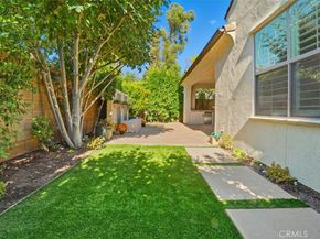 65 Rolling Green, Irvine CA 92620