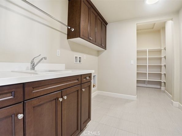 65 Rolling Green, Irvine CA 92620