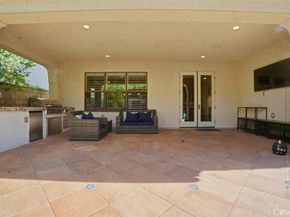 65 Rolling Green, Irvine CA 92620