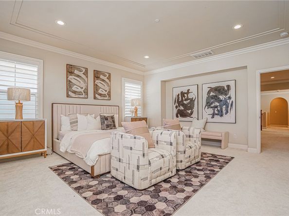 65 Rolling Green, Irvine CA 92620