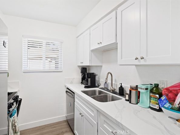 1723 Normandy D, Santa Ana CA 92705