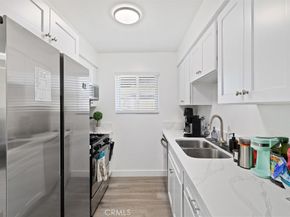 1723 Normandy D, Santa Ana CA 92705