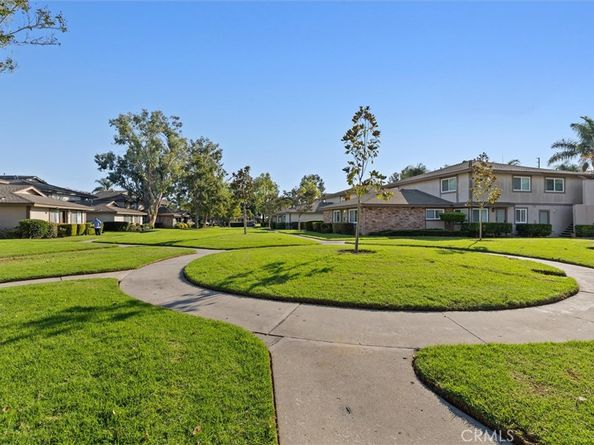 1723 Normandy D, Santa Ana CA 92705