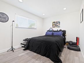 1723 Normandy D, Santa Ana CA 92705