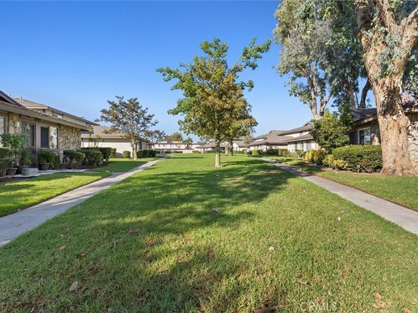 1723 Normandy D, Santa Ana CA 92705