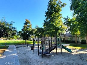 53 Woodleaf, Irvine CA 92614