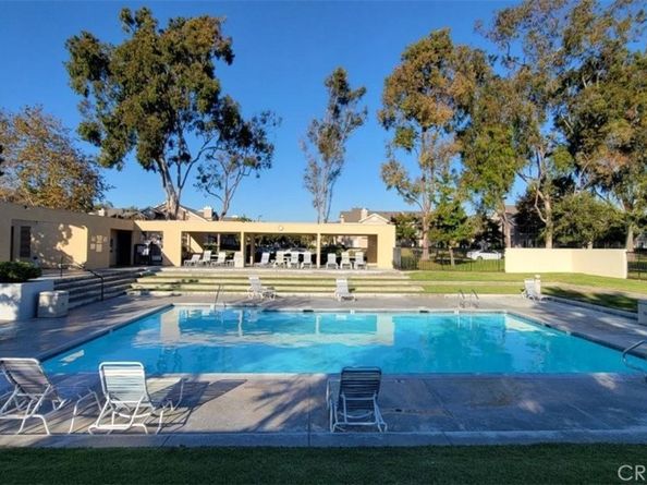 53 Woodleaf, Irvine CA 92614
