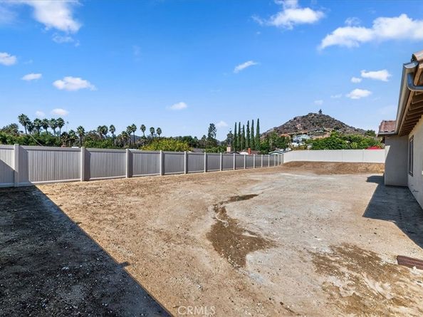 3111 Orchard Glen, Escondido CA 92026