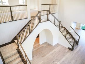 111 Lanzon, Irvine CA 92602