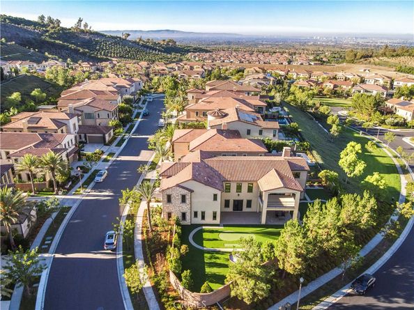 111 Lanzon, Irvine CA 92602