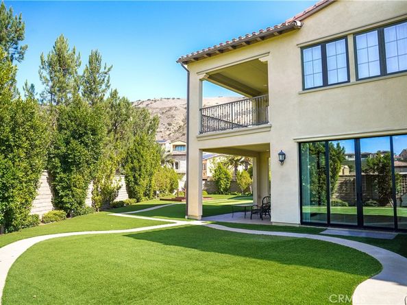 111 Lanzon, Irvine CA 92602