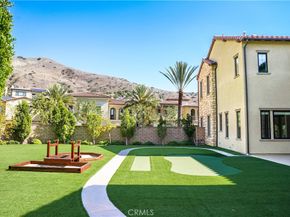 111 Lanzon, Irvine CA 92602