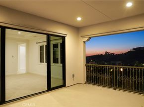 111 Lanzon, Irvine CA 92602