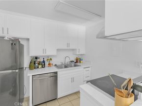 1000 W Macarthur 58, Santa Ana CA 92707