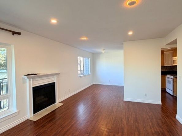 2500 E 4th Street 203, Long Beach CA 90814