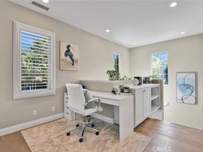 87 Hanging Gdn, Irvine CA 92620