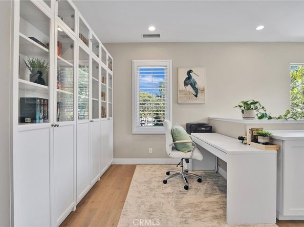 87 Hanging Gdn, Irvine CA 92620