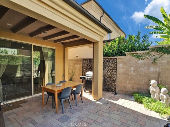 87 Hanging Gdn, Irvine CA 92620
