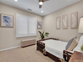 87 Hanging Gdn, Irvine CA 92620