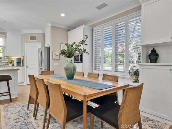 87 Hanging Gdn, Irvine CA 92620