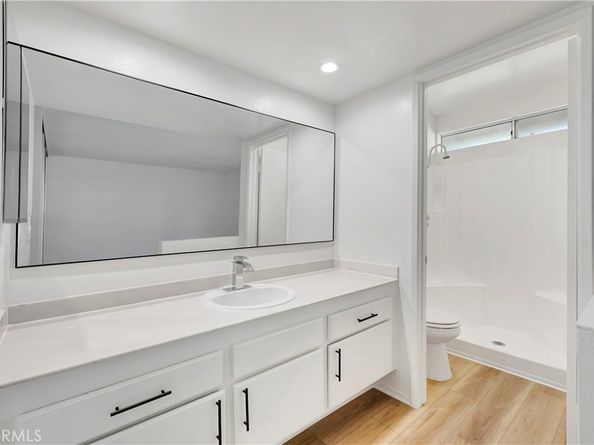 610 S Dennis, Santa Ana CA 92704