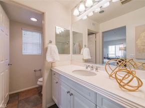 10 Flyers, Tustin CA 92782