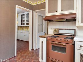 1804 N Heliotrope Drive, Santa Ana CA 92706