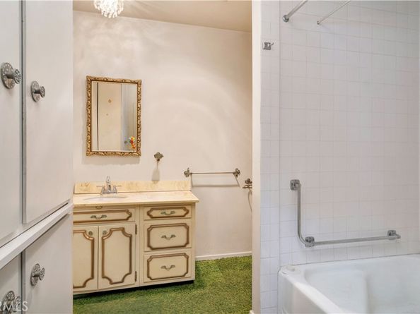 1804 N Heliotrope Drive, Santa Ana CA 92706