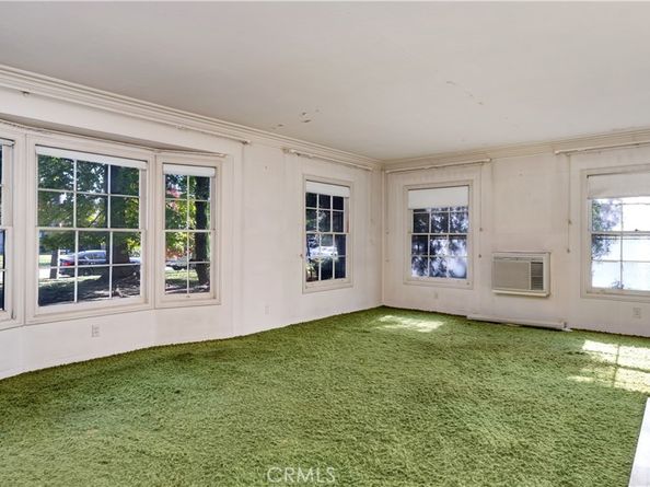 1804 N Heliotrope Drive, Santa Ana CA 92706