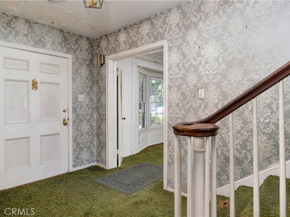 1804 N Heliotrope Drive, Santa Ana CA 92706