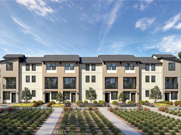 12720 Azure Way 29, Hawthorne CA 90250